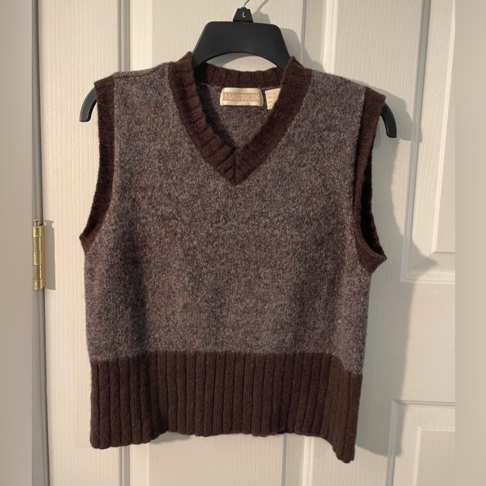 Maurices brown vest